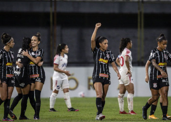 Jogadora piauiense é chamada de 'macaca' em partida da Libertadores Feminina no Uruguai