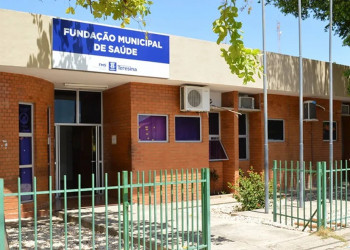 TCE aponta 9 irregularidades em contas da FMS e sumiço de R$ 17 milhões em emendas