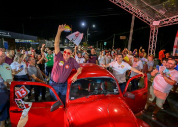 Rafael Fonteles e Wellington Dias abrem campanha eleitoral com 'Madrugadão do 13'