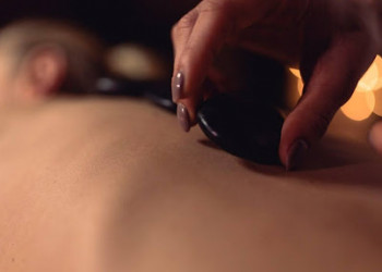 Qual a diferença entre massagem tântrica e erótica?