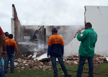 Incêndio atinge Hospital Regional de Campo Maior e pacientes são retirados às pressas