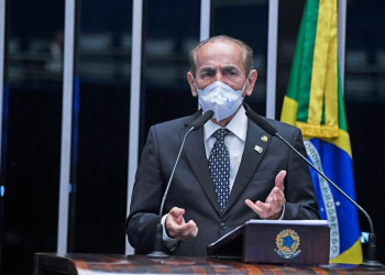 Marcelo Castro diz que Brasil não vai funcionar com o orçamento proposto por Bolsonaro