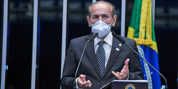 Marcelo Castro diz que Brasil não vai funcionar com o orçamento proposto por Bolsonaro