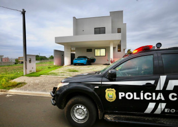 Polícia apreende carros de luxo em operação contra jogos de azar em Teresina