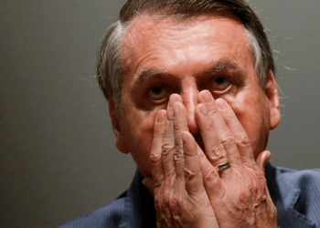 Bolsonaro diz que está inelegível 