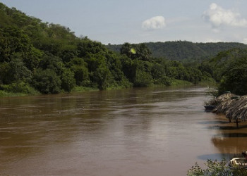 Nível do Rio Parnaíba sai da cota de atenção em Teresina