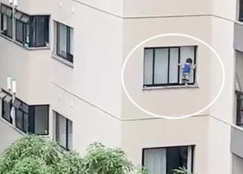 Vídeo: criança é flagrada pendurada em janela de edifício no Rio