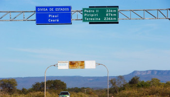 A cumeeira das águas na Serra dos Cocos