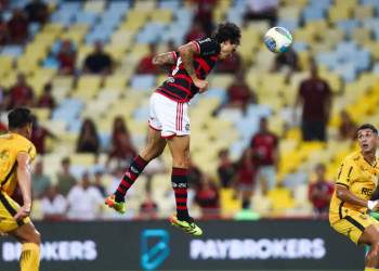Flamengo, Corinthians e Fluminense saem na frente em seus respectivos confrontos