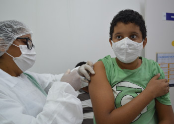 Campanhas de vacinação nas escolas e de gripe iniciam dia 25 em Teresina