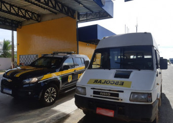 Motorista sem habilitação é flagrado dirigindo transporte escolar no Piauí