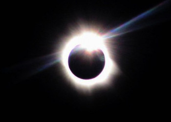 Eclipse solar amanhã só poderá ser visto em regiões remotas
