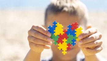 Nova lei garante matrícula prioritária para autistas na rede estadual do Piauí