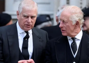 Irmão do rei Charles é destituído de tudo após escândalo sexual