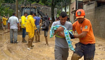 Governo Federal vai ajudar SP a construir casas após deslizamentos