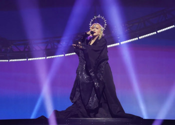 Madonna desembarca no Rio de Janeiro para show histórico que fará no sábado (4)