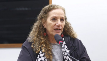 Licença menstrual de até 2 dias é aprovada na Câmara dos Deputados