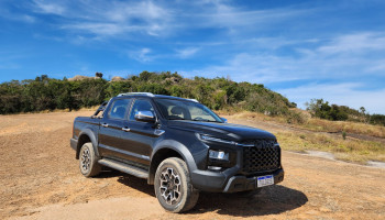 JAC Hunter 2026 tem desempenho equilibrado na cidade, estrada e off road