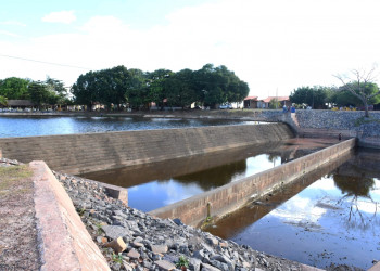 Governo inaugura reforma da Barragem do Bezerro em José de Freitas