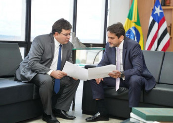 Rafael Fonteles se reúne com ministros e busca melhorias para internet e energia