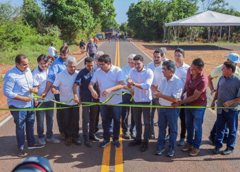 Governador inaugura recuperação de rodovias que beneficiam 4 municípios