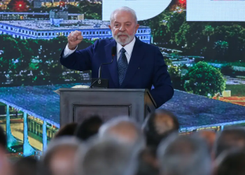 Governo Lula é aprovado por 55,2% da população brasileira, diz pesquisa