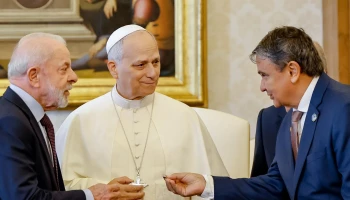 Wellington Dias acompanha Lula na visita ao papa Leão XIV no Vaticano