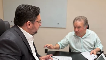 Merlong Solano articula criação de ponto de apoio para entregadores por APP em Teresina