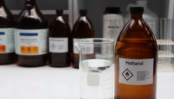 Brasil tem 29 casos confirmados de intoxicação por metanol, diz Ministério da Saúde