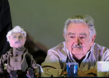 Pepe Mujica anuncia que está com câncer no esôfago