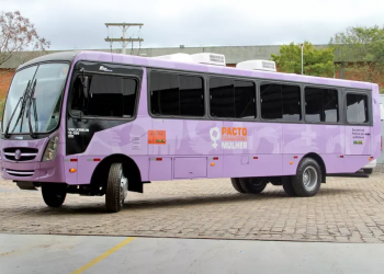 Ônibus Lilás vai percorrer quatro municípios em maio; confira programação