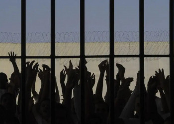 Senado aprova fim da saidinha temporária para presos