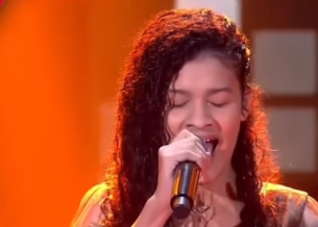 Piauiense Sara Antonybele é classificada no The Voice Kids
