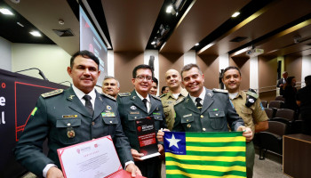 PM do Piauí é premiada por gestão de folgas dos policiais para reforçar segurança