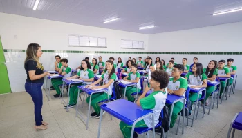 Restrição ao uso de celular leva 80% dos alunos a prestar mais atenção nas aulas