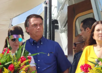 Bolsonaro tenta se aproveitar do Círio de Nazaré e leva uma tremenda vaia do povo do Pará