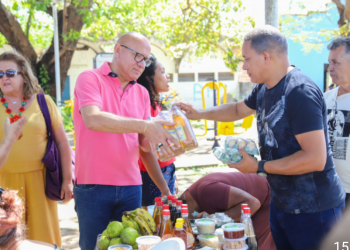 Franzé Silva defende linhas de crédito para feiras comunitárias em Teresina