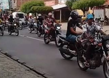 Polícia prende cinco pessoas e apreende 18 motos em operação contra “Rolezinhos”