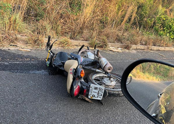 Colisão frontal entre carro e moto deixa homem morto próximo a Cerâmica Cil