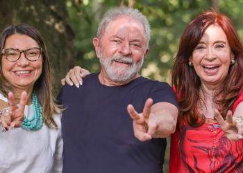 Lula se despede da Argentina e diz que a América Latina voltará a ser unida e soberana