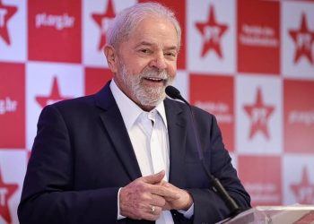 Lula mantém liderança com 44% na primeira pesquisa sem Moro