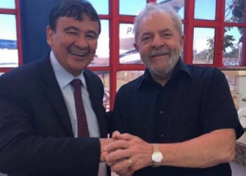 Lula pede ajuda a Wellington Dias para evitar conflitos em ato por candidatura