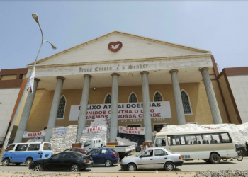 Polícia impede reabertura dos templos da Igreja Universal em Angola