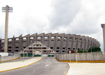 Estádio Albertão é liberado para 25 mil torcedores na partida Altos x Flamengo