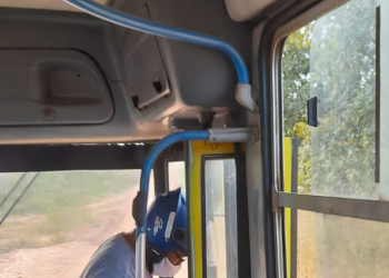 Ex-marido invade ônibus escolar e agride professora na frente de crianças em Nazária