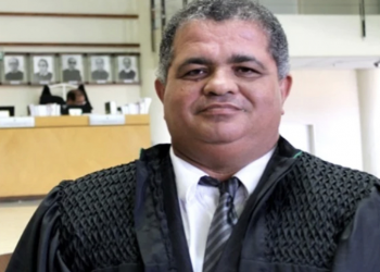 Advogado de 55 anos é encontrado morto dentro de casa em José de Freitas