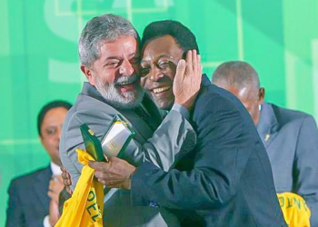 'Poucos brasileiros levaram o nome do nosso país tão longe', diz Lula sobre Pelé