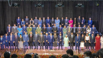 Agora é trabalho, trabalho e trabalho