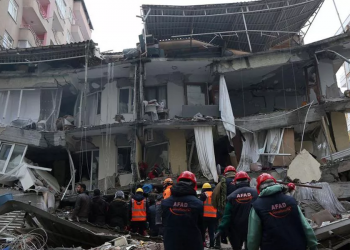 Mortes no terremoto na Turquia e na Síria passam dos 35 mil