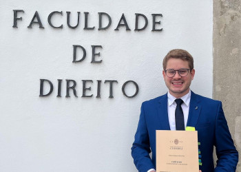 Advogado piauiense conquista prêmio na Universidade de Coimbra, em Portugal